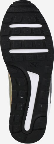 Nike Sportswear Sneakers 'Valiant' i hvid
