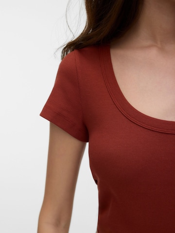 VERO MODA - Camiseta 'VMChloe' en marrón