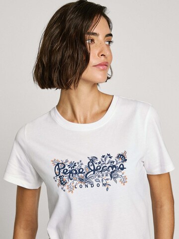 Pepe Jeans Μπλουζάκι 'Rosalind' σε λευκό