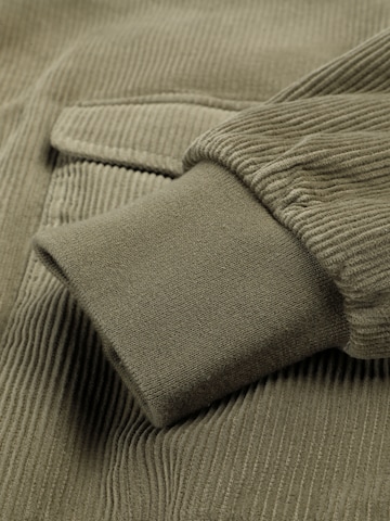 Veste bavaroise ' ' Scalpers en vert