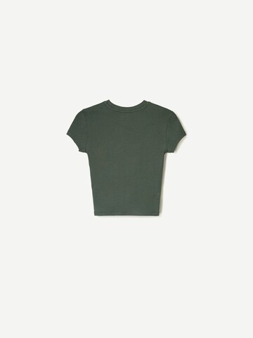 Bershka T-Shirt in Grün