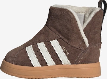 Bottes de neige 'Campus 00s' ADIDAS ORIGINALS en marron : devant