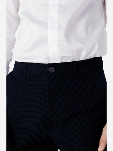 regular Pantaloni '8NZP49 ZNYZZ' di ARMANI EXCHANGE in blu