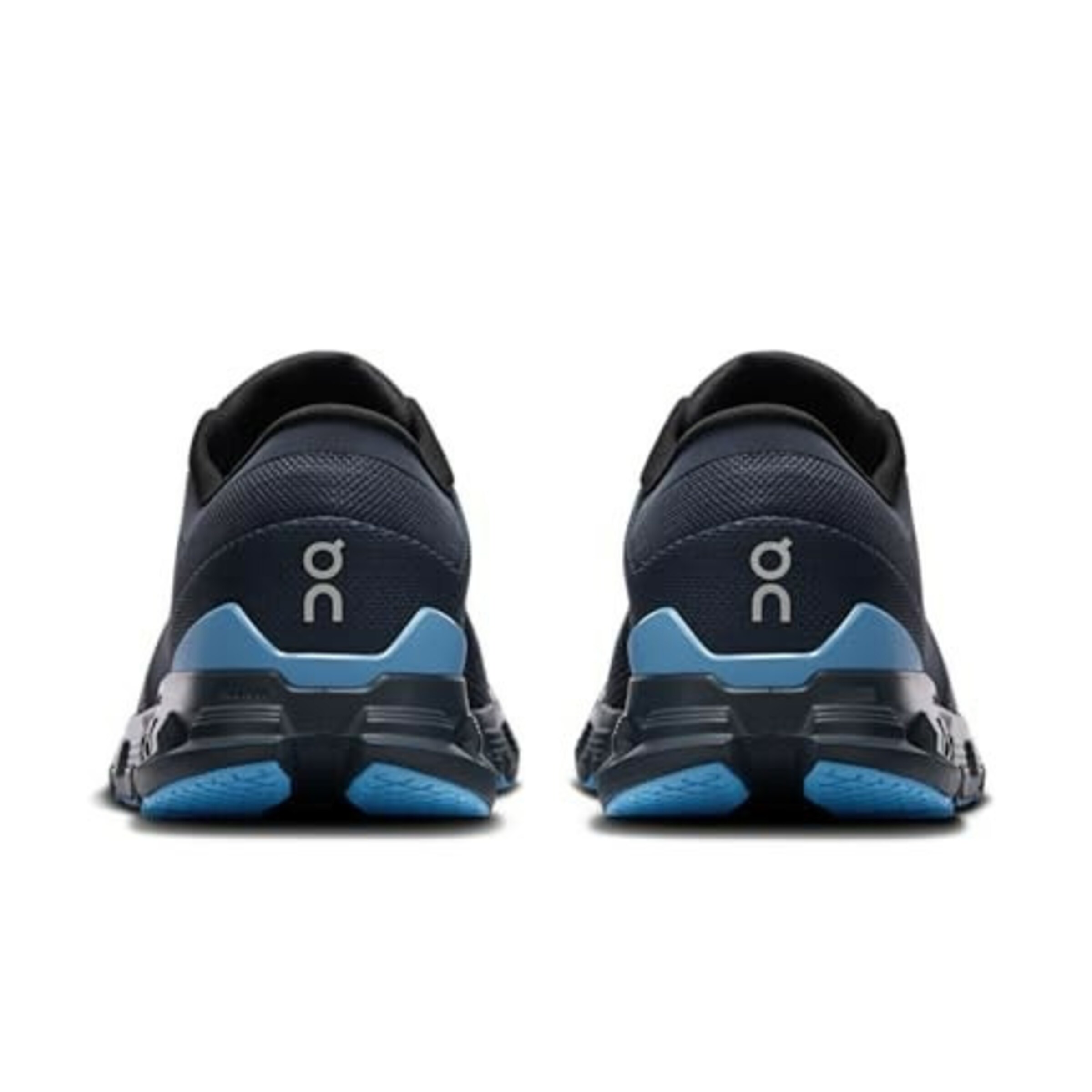ON old Running Shoes in Blue