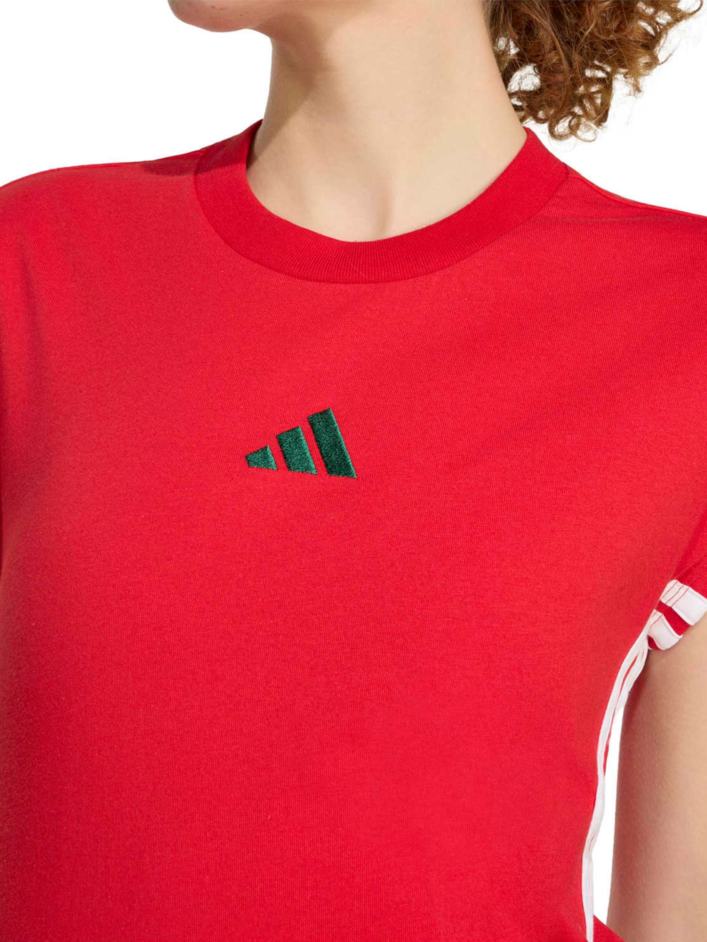 T-shirt fonctionnel ADIDAS SPORTSWEAR en rouge