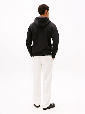 TOMMY HILFIGER Sweatshirt 'BRAND LOVE' in Schwarz