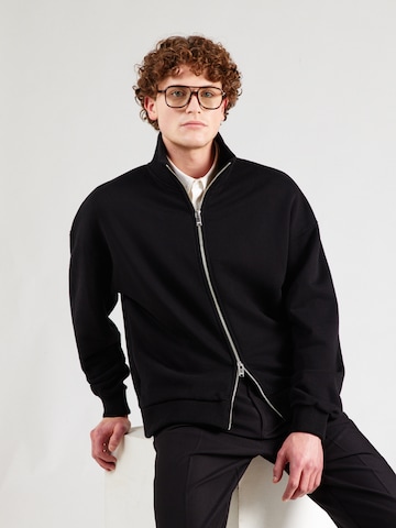 DRYKORN - Sudadera con cremallera 'MAKANO' en negro: frente