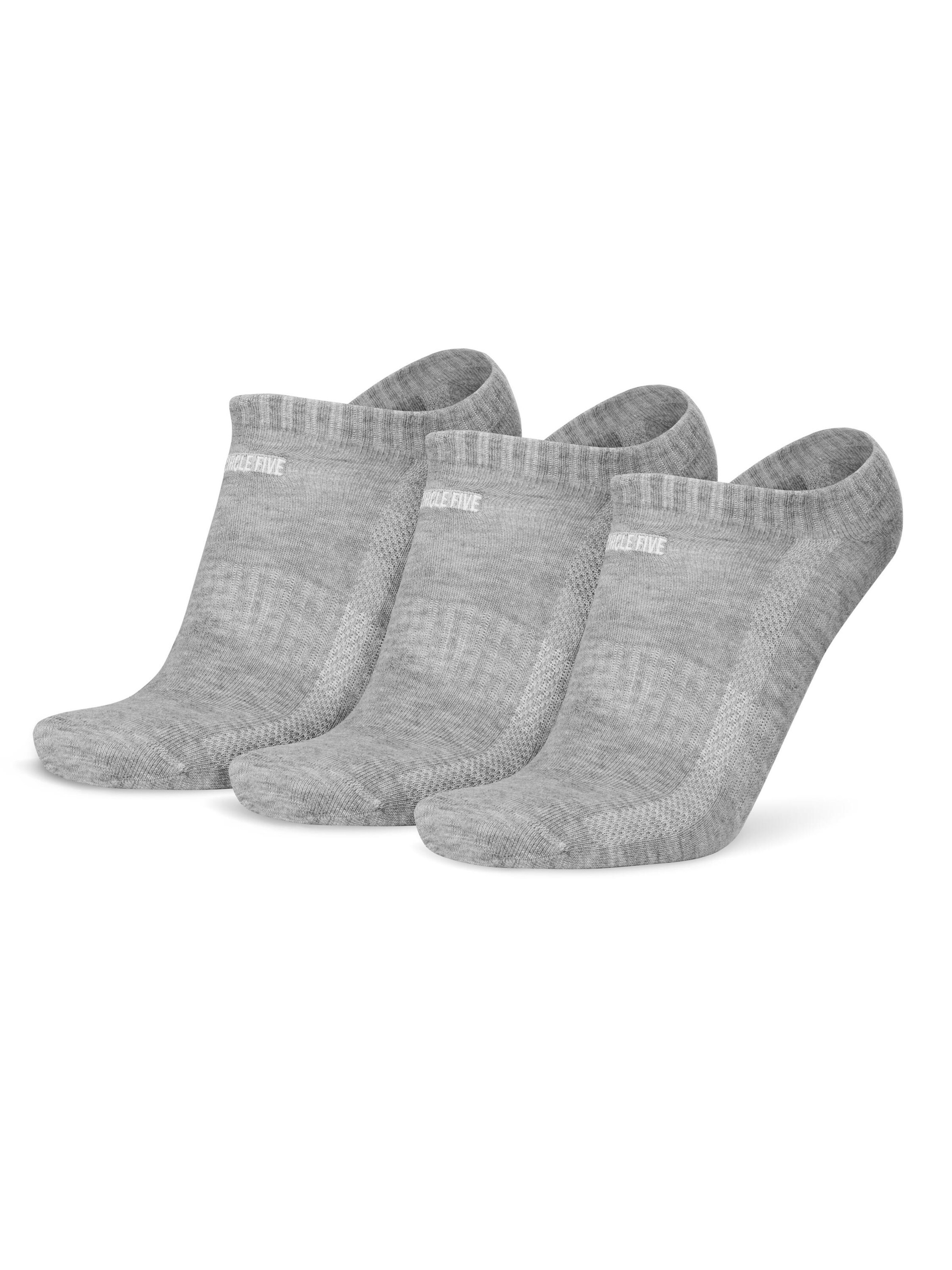 Circle Five Socks in Grey: front