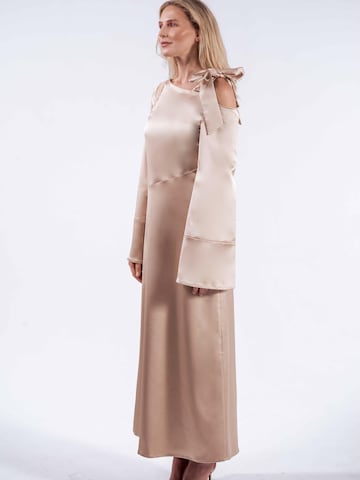 MARYLAND Studio Abendkleid 'Signature' in Beige