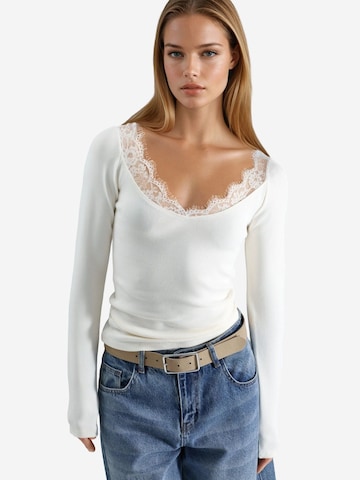 Camicia da donna di Busem in bianco: frontale