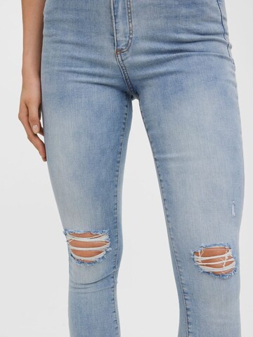 Skinny Jeans 'Sophia' de la VERO MODA pe albastru