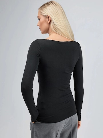 Camicia da donna di Busem in nero