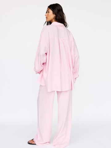 Pull&Bear Blouse in Roze