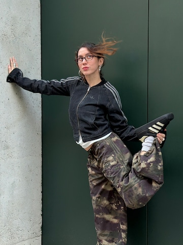 ADIDAS ORIGINALS Prechodná bunda 'FIREBIRD' - Čierna