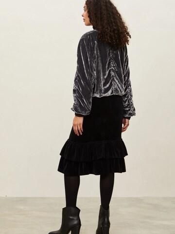 Odd Molly Välikausitakki värissä harmaa