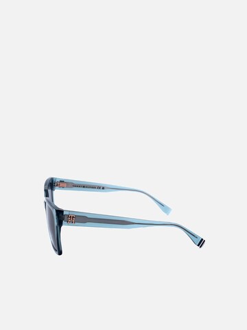 TOMMY HILFIGER Zonnebril in Blauw