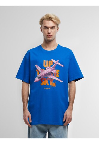 T-Shirt 'Up to the Sky' MT Upscale en bleu : devant