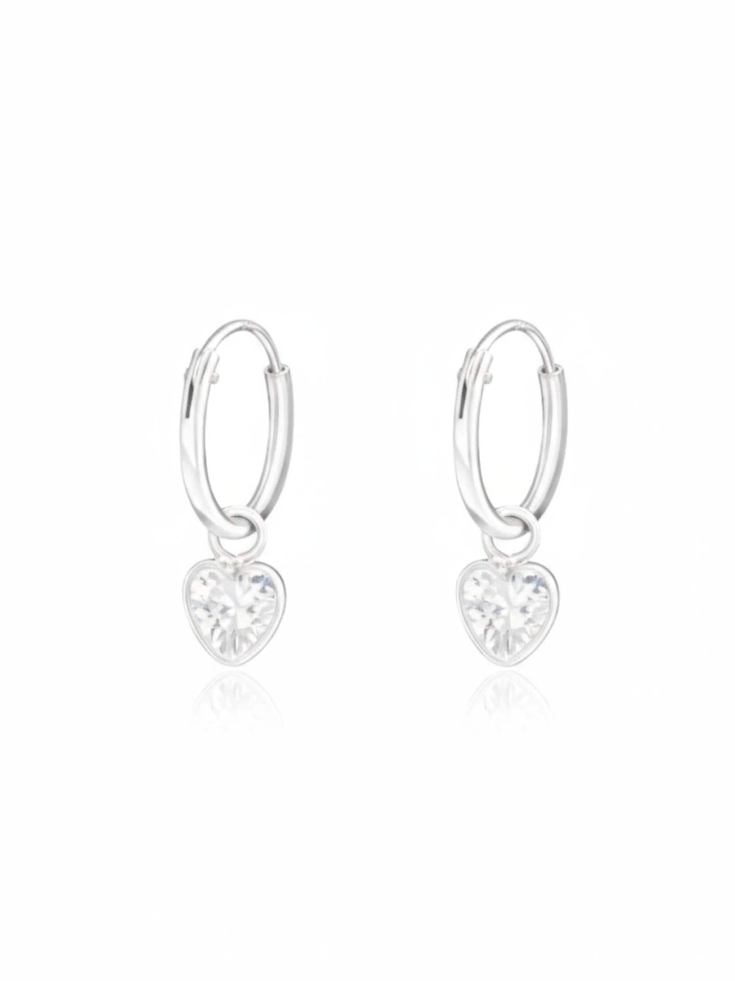 Maxte Earrings 'Silberne Creolen mit Hängendem Herz und Zirkonia' in Silver: front