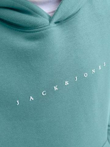 Jack & Jones Junior Суичър 'JJEStar' в зелено