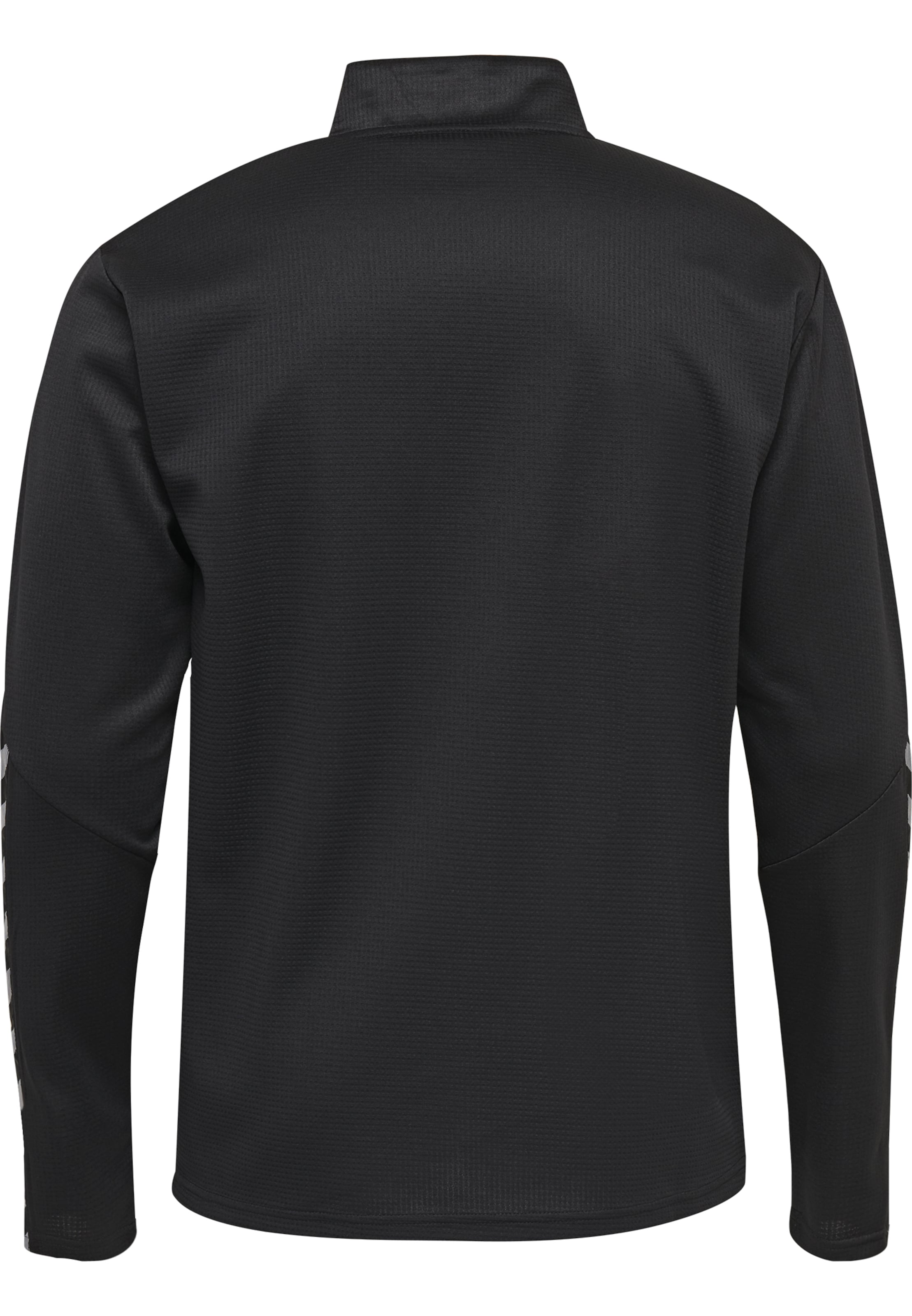 Hummel Performance shirt in Black