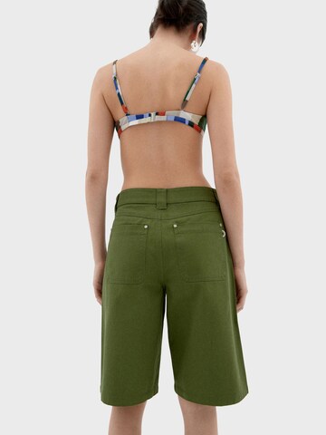 Thinking MU Regular Shorts 'Tracey' in Grün