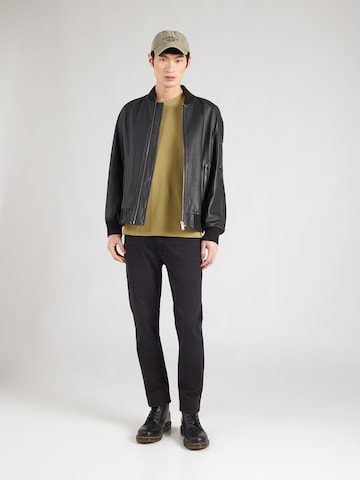 MUSTANG Μπλουζάκι 'Allen' σε πράσινο