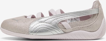 Baskets PUMA en rose : devant