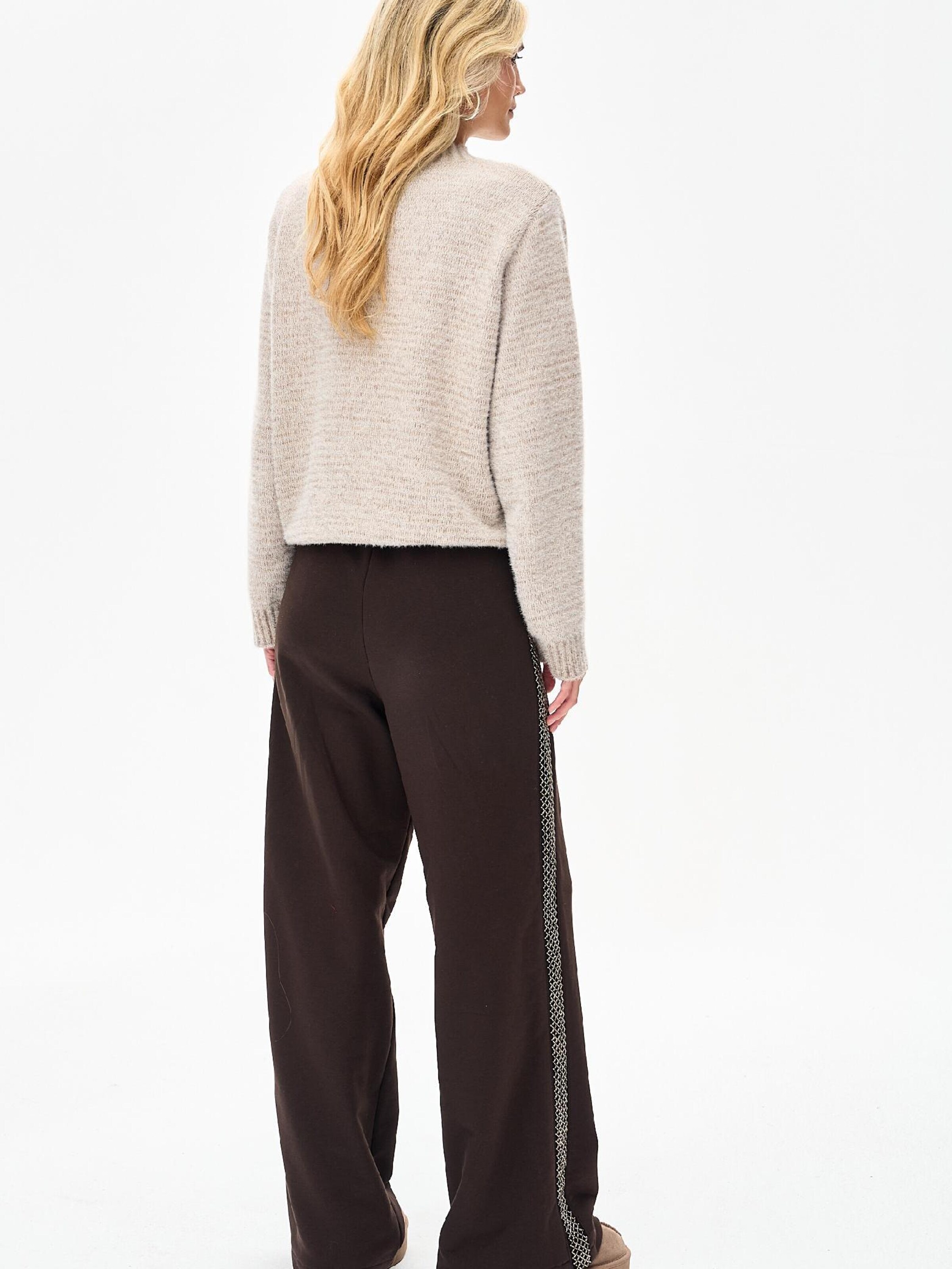 Blue Shadow Pullover‌‌‌‌‌‌ in Beige