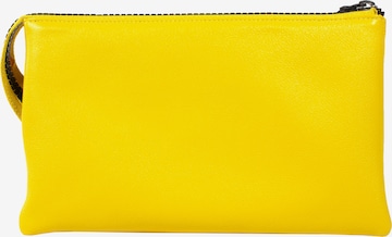 Braun Büffel Shoulder Bag 'Carpi' in Yellow