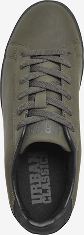 Urban Classics Sneakers in Green