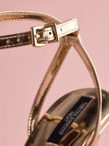 Sandales à lanières 'Tabitha Simmons Siren' Next en or