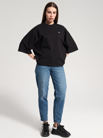 NOWIHT Shirt 'Perpetua'‌ in Schwarz