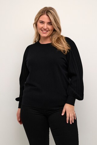 Pull-over 'Cloni' KAFFE CURVE en noir : devant