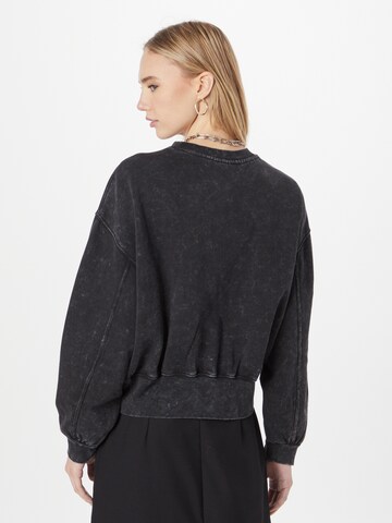 WEEKDAY Sweatshirt in Schwarz