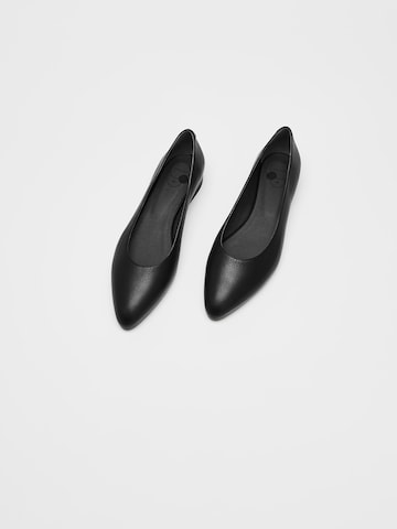 NINE TO FIVE Ballet Flats 'Bolhao' in Black