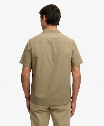 Fit confort Chemise 'Cabana' Superdry & Co en vert