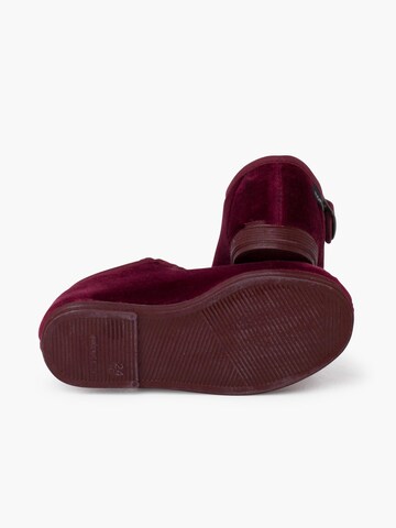 Chaussure basse Pisamonas en rouge