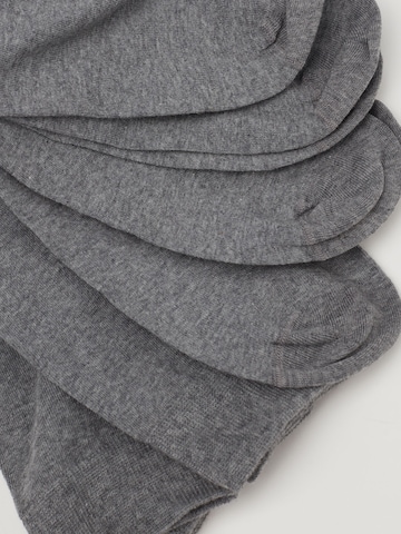 Tezenis Knee High Socks in Grey