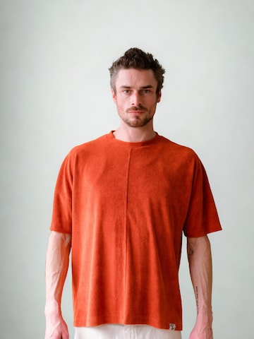 Seek 'n Hide Shirt 'Oversized Towel Tee' in Orange: front