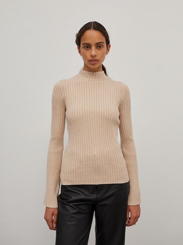 EDITED Sweater 'Delilah' in Beige: front