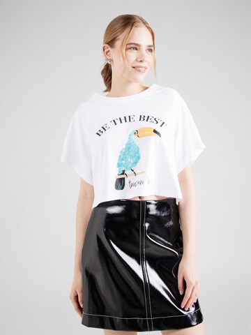 T-shirt 'ONLKITA' ONLY en blanc : devant