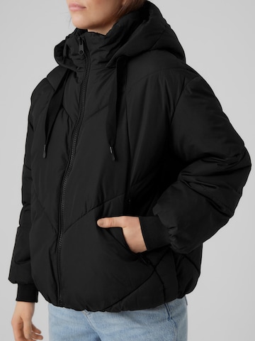 VERO MODA Between-Season Jacket 'BEVERLY' in Black