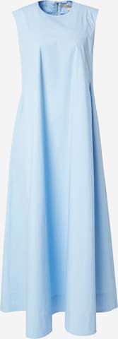 Rochie de la REMAIN pe albastru: față
