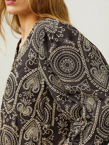 Odd Molly Shirts i grå