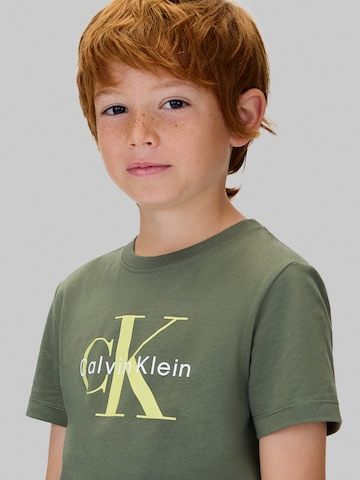 Calvin Klein Jeans Paita värissä vihreä
