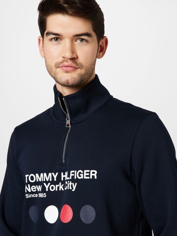 TOMMY HILFIGER Mikina – modrá