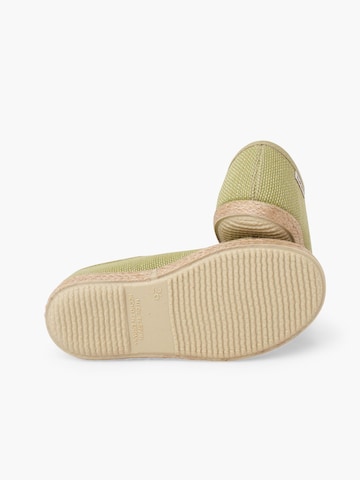Scarpa bassa di Pisamonas in verde