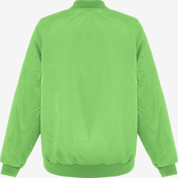 kilata Between-Season Jacket in Green