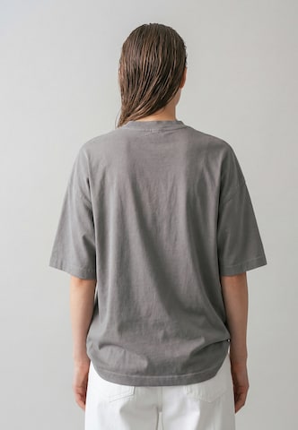 Maglietta di Vertere Berlin in grigio: dietro
