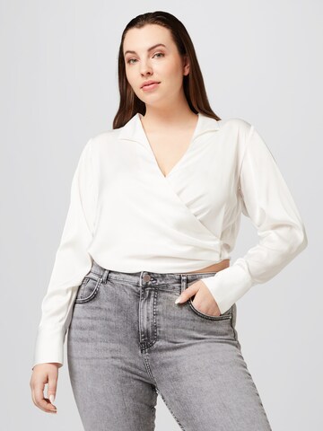 Guido Maria Kretschmer Curvy Blouse 'Jaden' in Wit: voorkant